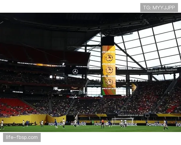 切尔西最大问题聚焦体系缺失，非阵容因素，当前阶段战术稳定性面临考验