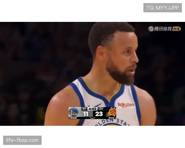 普尔无球跑动牵制防守为库里创造空位，较上季更高效