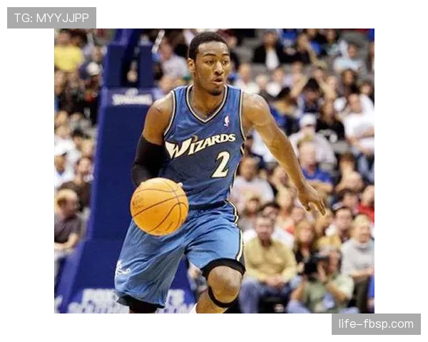 约翰·沃尔突破回归提升后场组织，助奇才稳定进攻节奏